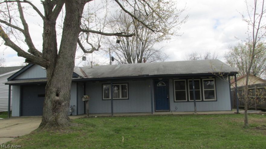Attention handymen, this home is for you! Add your personal touches, and make this diamond shine. Ranch home located in Johnstown, close to shopping. Offering 3 bedroom, family room, spacious living room, dining room,first floor utility and one car attached garage, Much bigger than it looks.Fenced yard, and shed with rear patio. Best final offers by Friday may 15, 2015  10 am. "Employees and family members residing with employees of JPMorgan
Chase Bank, N.A, its affiliates or subsidiaries are strictly prohibited from directly or indirectly purchasing any property owned by JPMorgan Chase Bank,
N.A."
