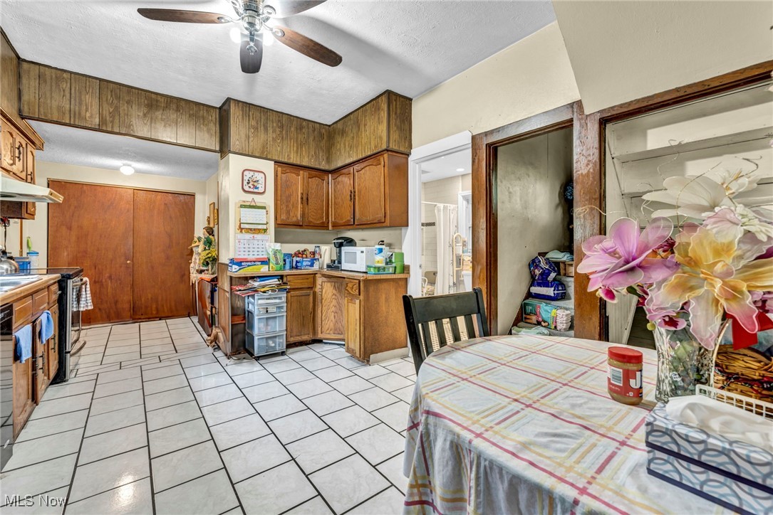 1438 E 52nd Street, Cleveland, Ohio image 6