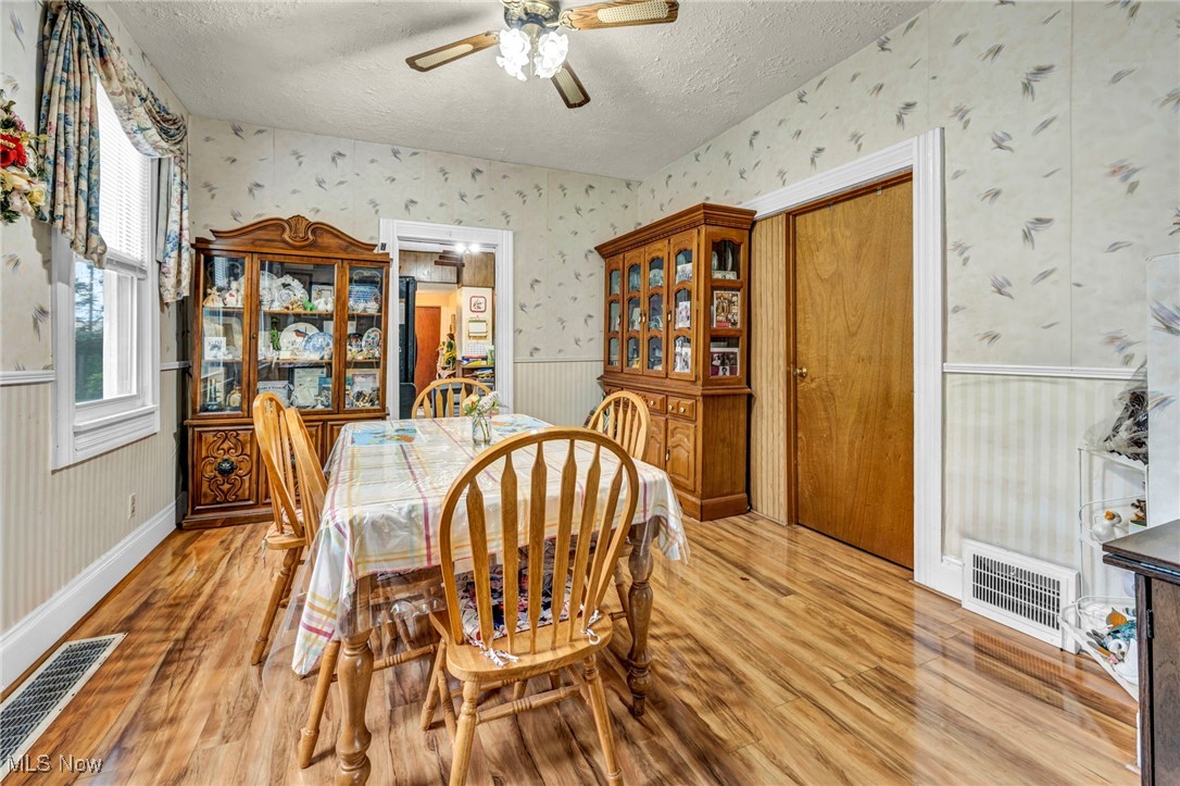1438 E 52nd Street, Cleveland, Ohio image 7