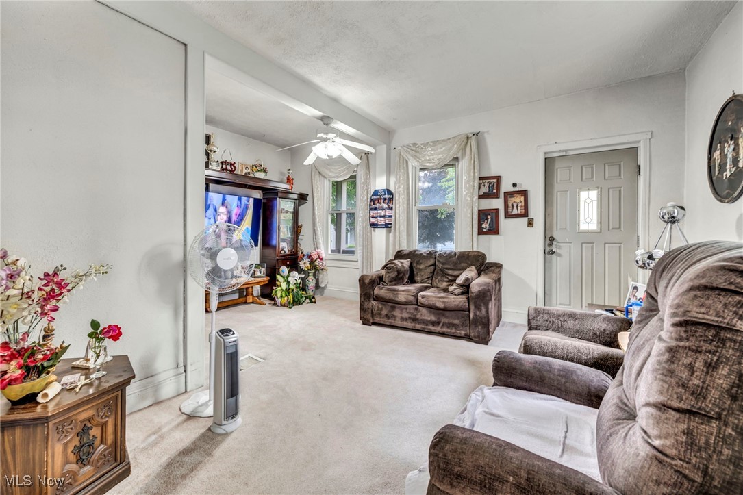 1438 E 52nd Street, Cleveland, Ohio image 18