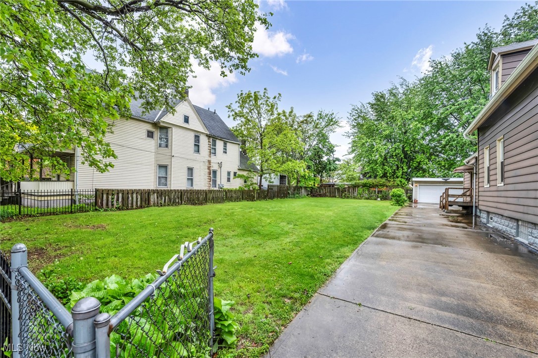 1438 E 52nd Street, Cleveland, Ohio image 37