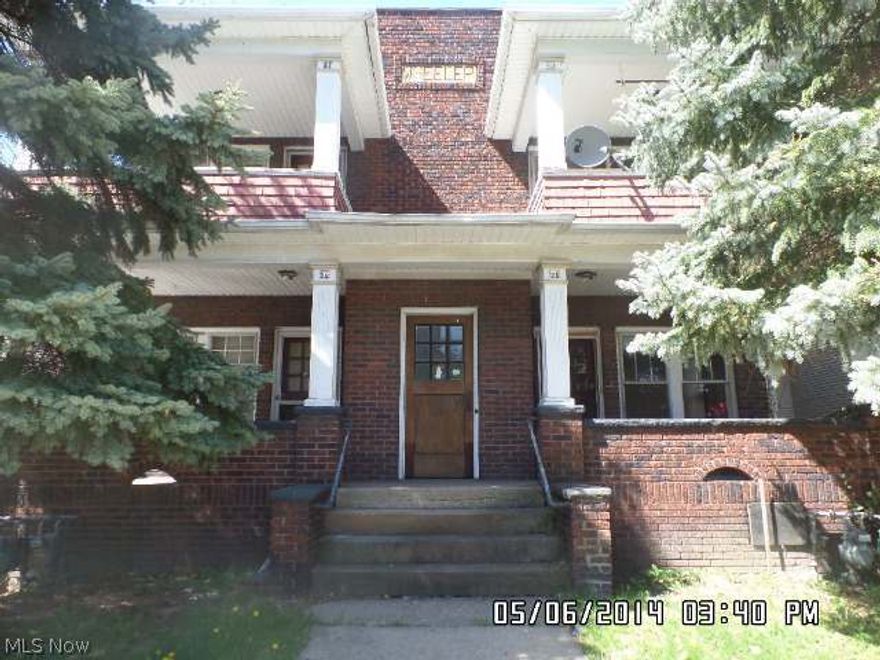 Property sold in its “AS-IS, WHERE-IS” condition. Seller does not prorate taxes. Buyer pays all closing costs including, but not limited to any and all transfer taxes, title, legal, and recording fees. Large multi-family home with 4 units. 1 bed, 1 bath in each unit. This house needs to be completely renovated and repaired. The interior will need extensive work and repairs. New roof is necessary. Porches should be replaced along with steps. With a complete rehab, this property will make great rental income.