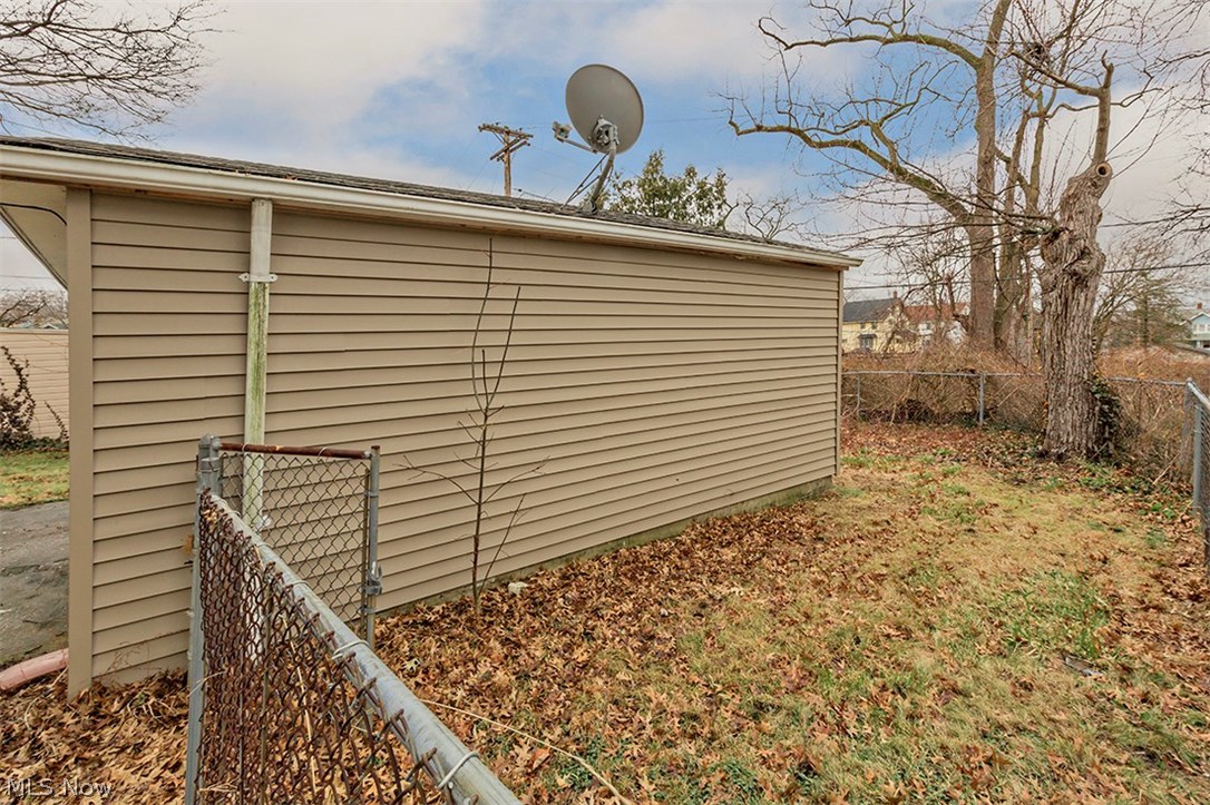 Lecona - Residential