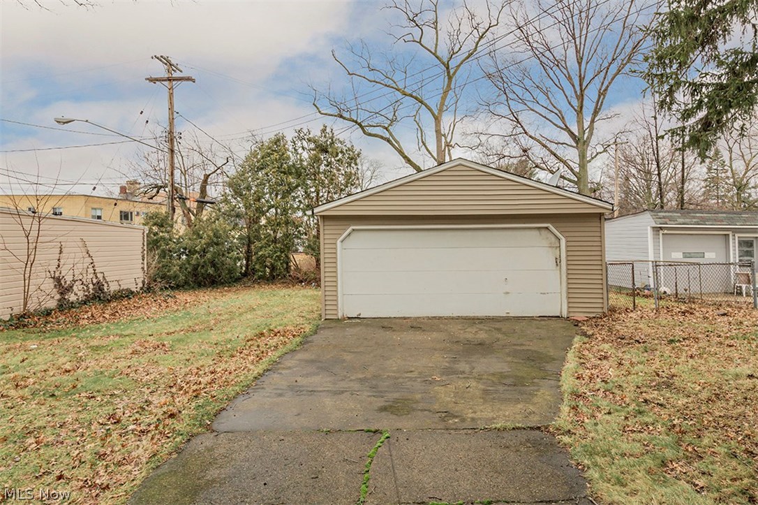 Lecona - Residential