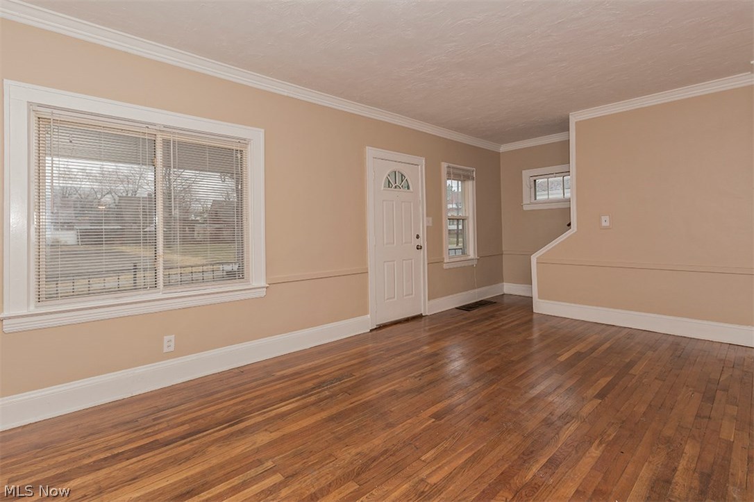 Lecona - Residential