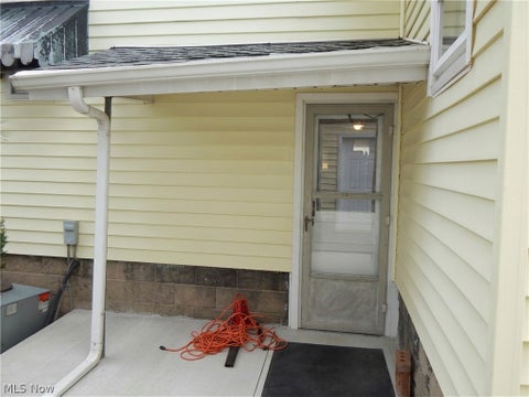 Tiny photo for 940 Davis Street, Akron, OH 44310 (MLS # 5257049)