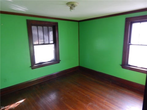 Tiny photo for 940 Davis Street, Akron, OH 44310 (MLS # 5257049)