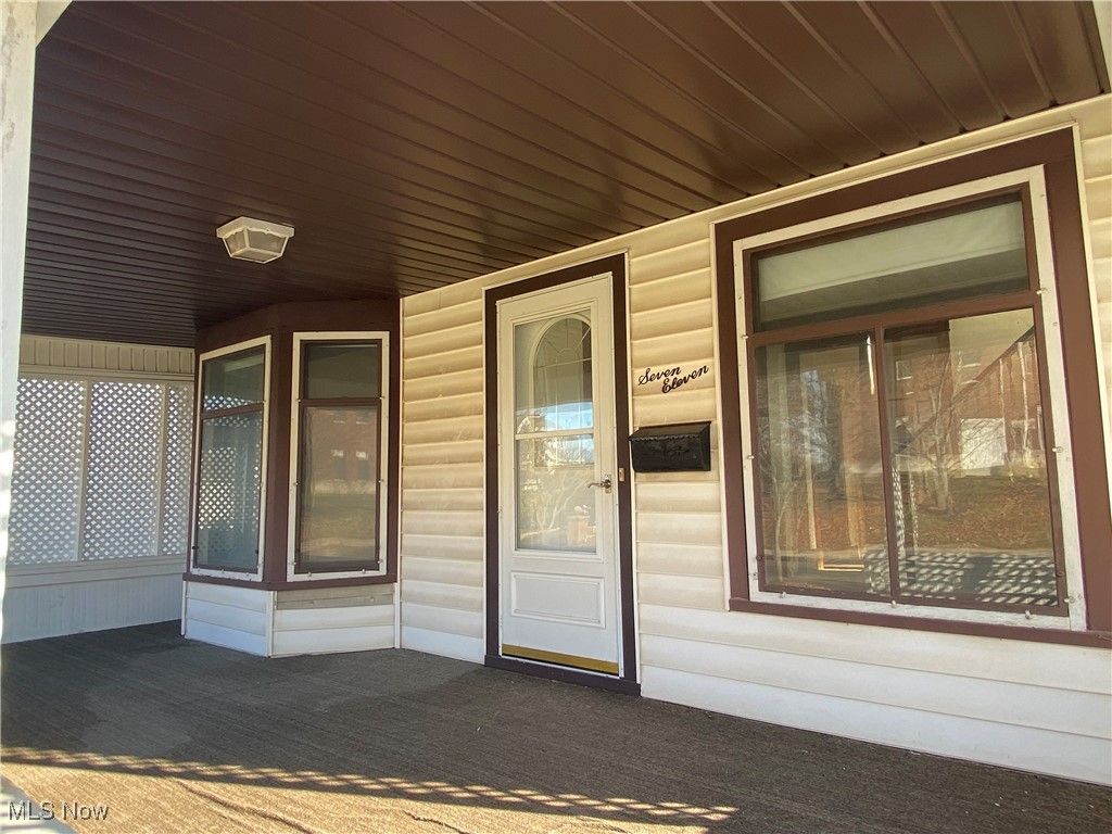 Photo of 711 Grant Street, Ashland, OH 44805 (MLS # 5180291)