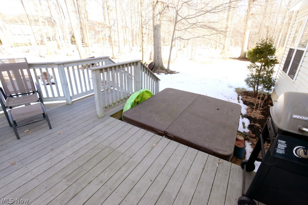 Falls Pointe - Residential