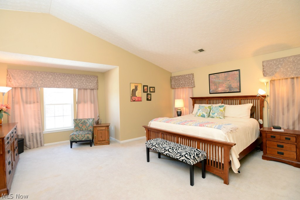 Falls Pointe - Residential