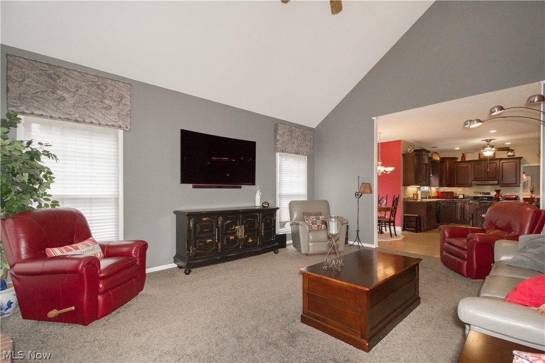 Lakes Aurora - Residential