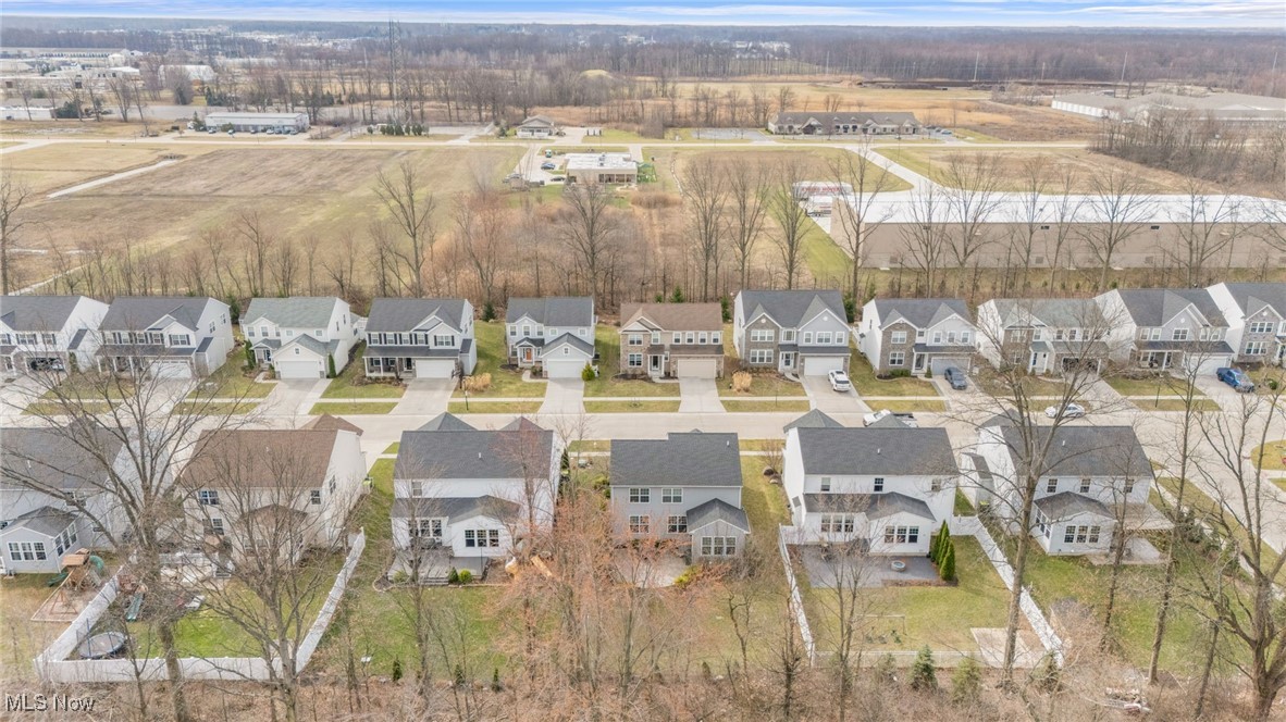 32874 Rebecca Lane, Avon Lake, Ohio image 3