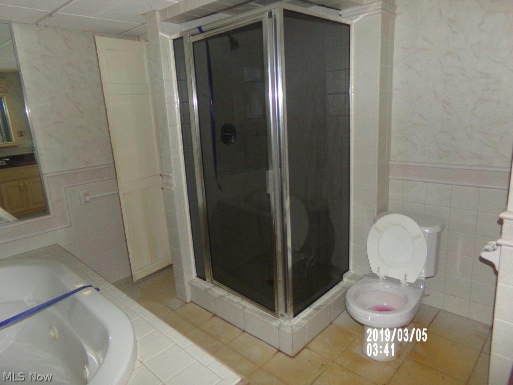 Country Club - Residential