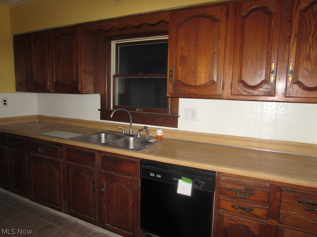 C A Sturtevants Fairhome Allo - Residential