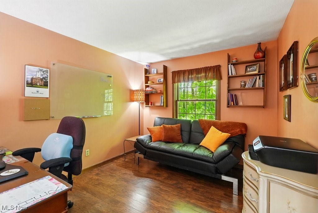 Novelty, Ohio 44072, United States, 4 Bedrooms Bedrooms, ,4 BathroomsBathrooms,Residential,Contingent,144679