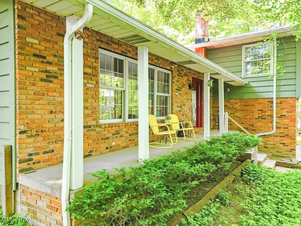 Novelty, Ohio 44072, United States, 4 Bedrooms Bedrooms, ,4 BathroomsBathrooms,Residential,Contingent,144679