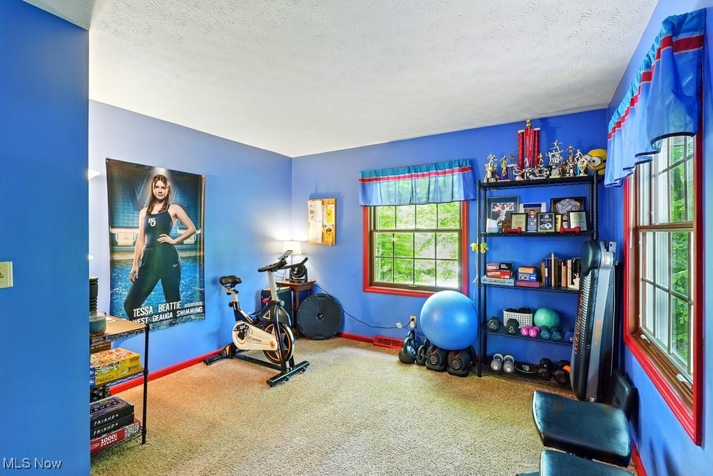 Novelty, Ohio 44072, United States, 4 Bedrooms Bedrooms, ,4 BathroomsBathrooms,Residential,Contingent,144679