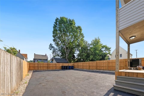 Tiny photo for 3904 Ardmore Avenue #UP, Cleveland, OH 44109 (MLS # 5227160)