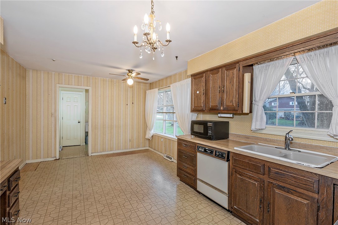 Williamsburg Estates - Residential