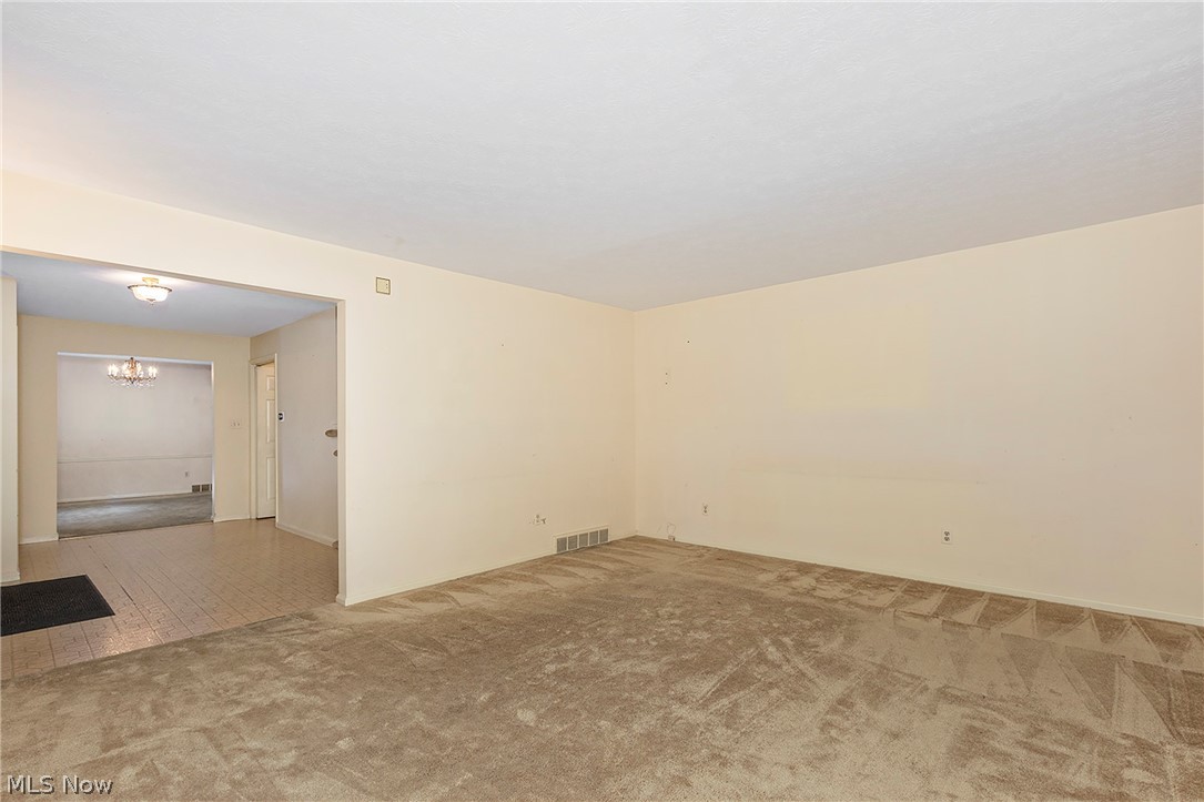 Williamsburg Estates - Residential