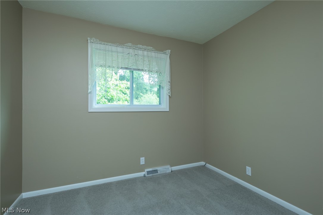 Ledge View Acres - Residential