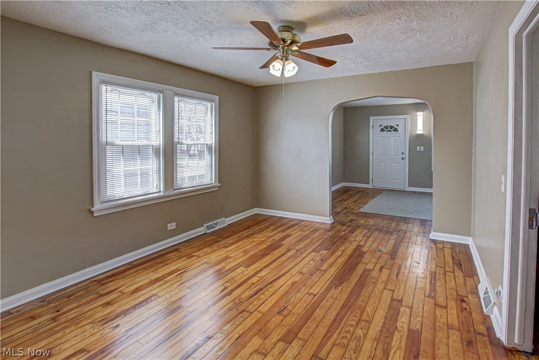 Royal View Allotment - Residential