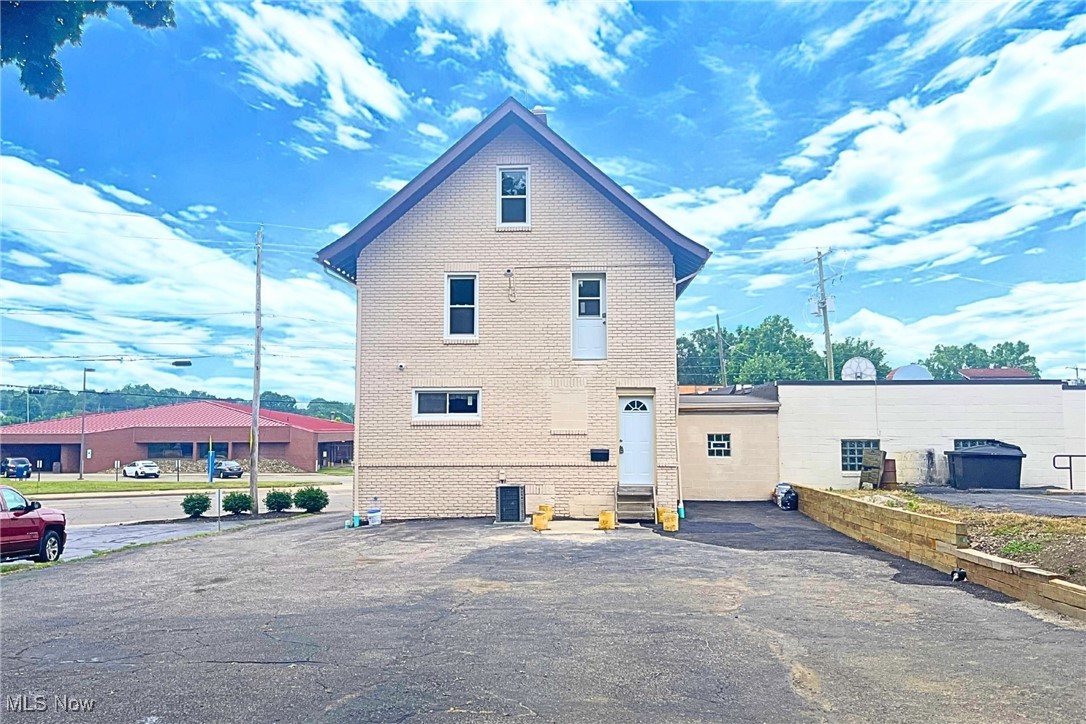 Riverside Park - Residential Income