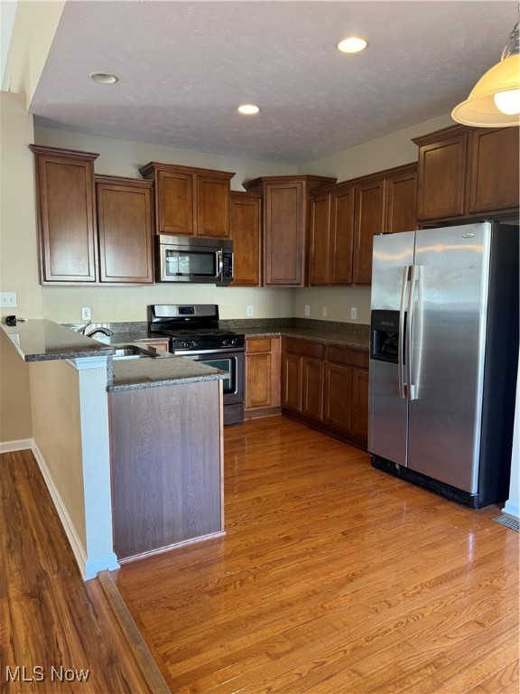 Montrose Park Ph 1 - Residential Lease