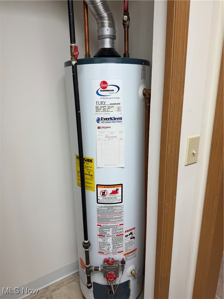 Scotsbury Green Condos - Residential