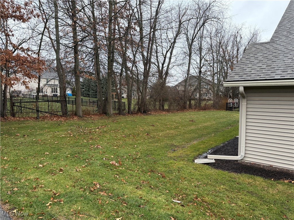 Scotsbury Green Condos - Residential