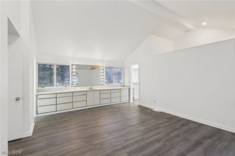 Tiny photo for 32150 S Woodland Road, Cleveland, OH 44124 (MLS # 5188082)