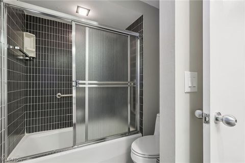 Tiny photo for 32150 S Woodland Road, Cleveland, OH 44124 (MLS # 5188082)