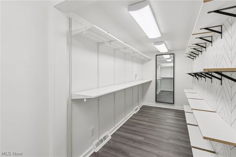 Tiny photo for 32150 S Woodland Road, Cleveland, OH 44124 (MLS # 5188082)