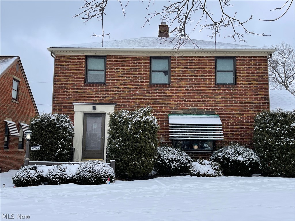 This charming 1 bedroom upper unit in well-kept brick home is available for occupancy 4/1/21 with an approved application! The unit comes with central air, 1 garage space, locked storage area on the 2nd floor, and washer/dryer access in the basement. Get anywhere in Greater Cleveland with easy interstate access: 480 and 71 are within 5 minutes of this home, 90 is only 10 minutes away!
