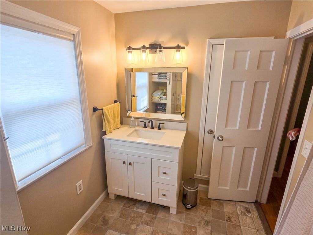 Rapid Transit Land Cos 18 - Residential