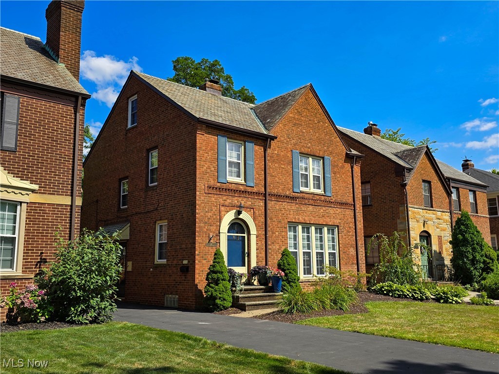 Rapid Transit Land Cos 18 - Residential