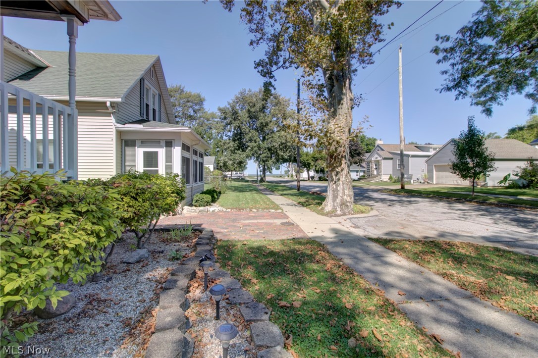 Lakeview - Residential