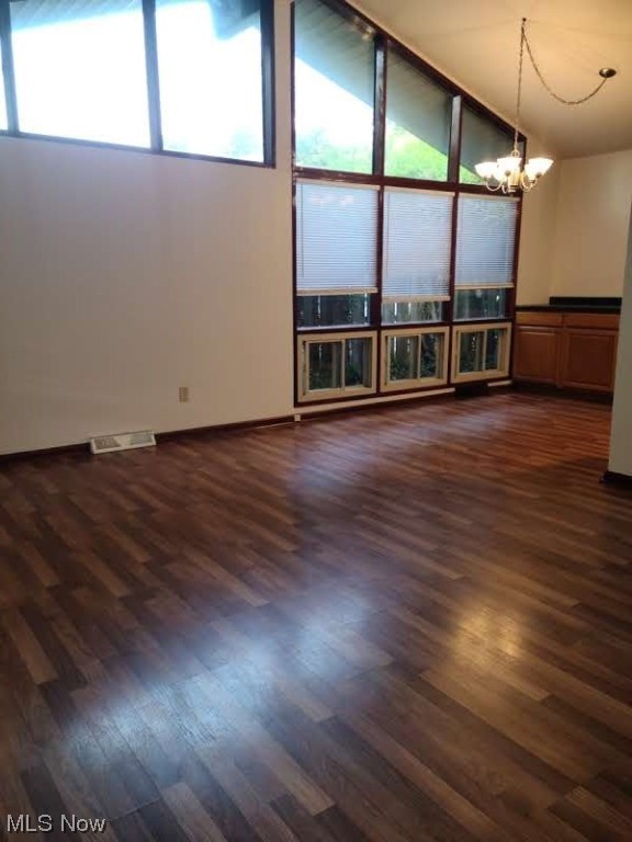 Key Gardens 06 - Residential Lease