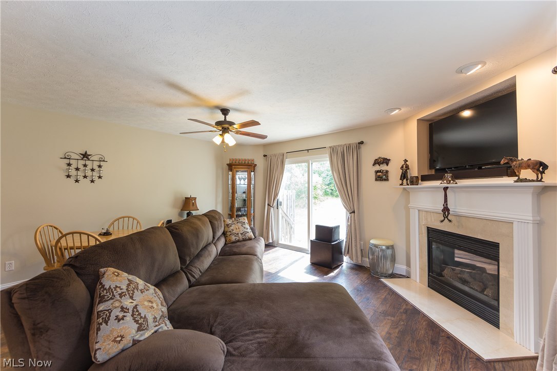 Birch Hill Court South Sub Ph 4 - Residential Lease
