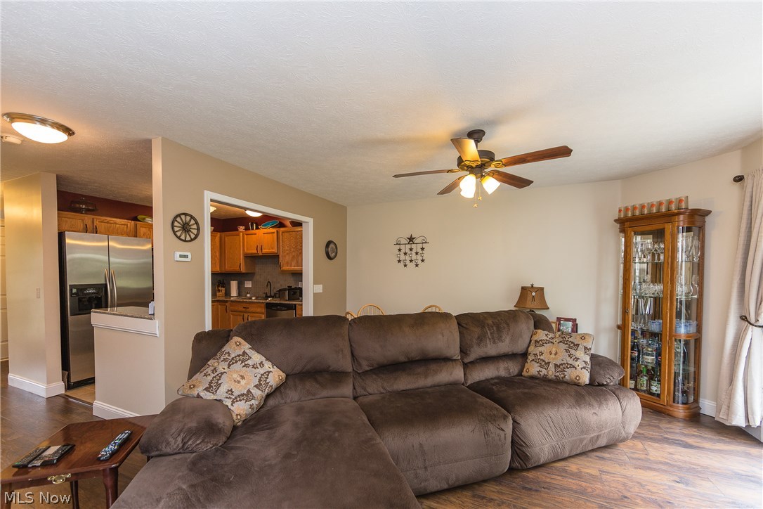Birch Hill Court South Sub Ph 4 - Residential Lease