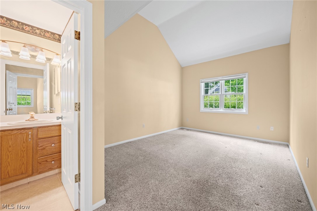 Macintosh Farm - Residential