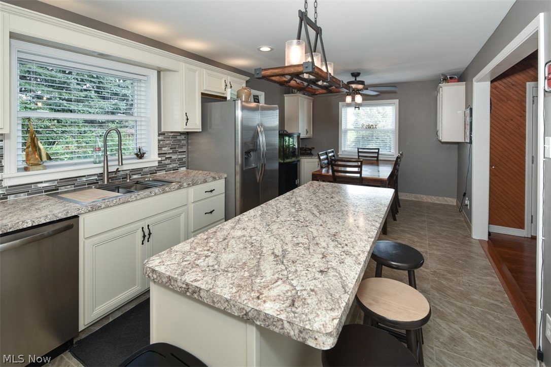 Springfield Lake Heights - Residential