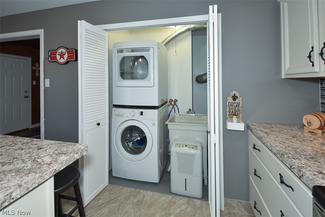 Springfield Lake Heights - Residential