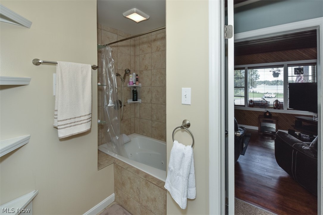 Springfield Lake Heights - Residential