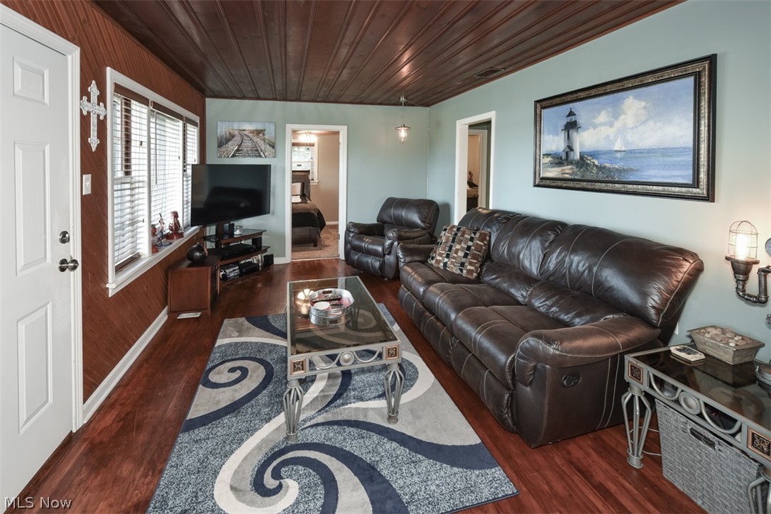 Springfield Lake Heights - Residential