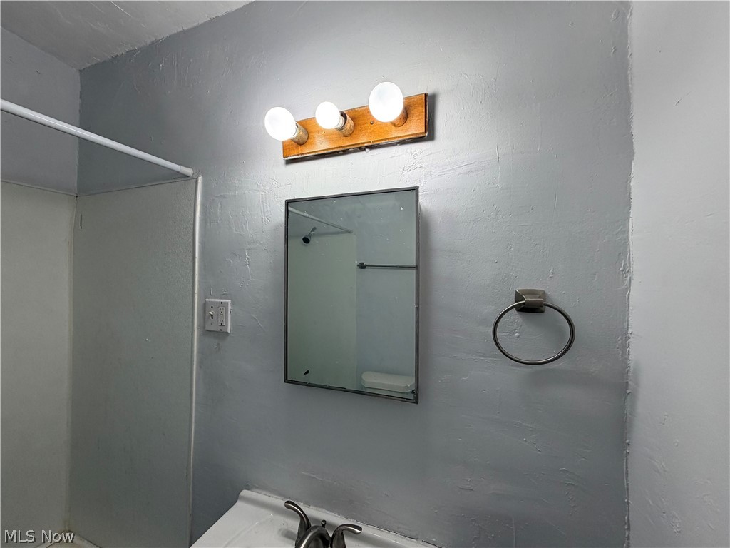 John W Taylor Cos Douglas Park - Residential Income