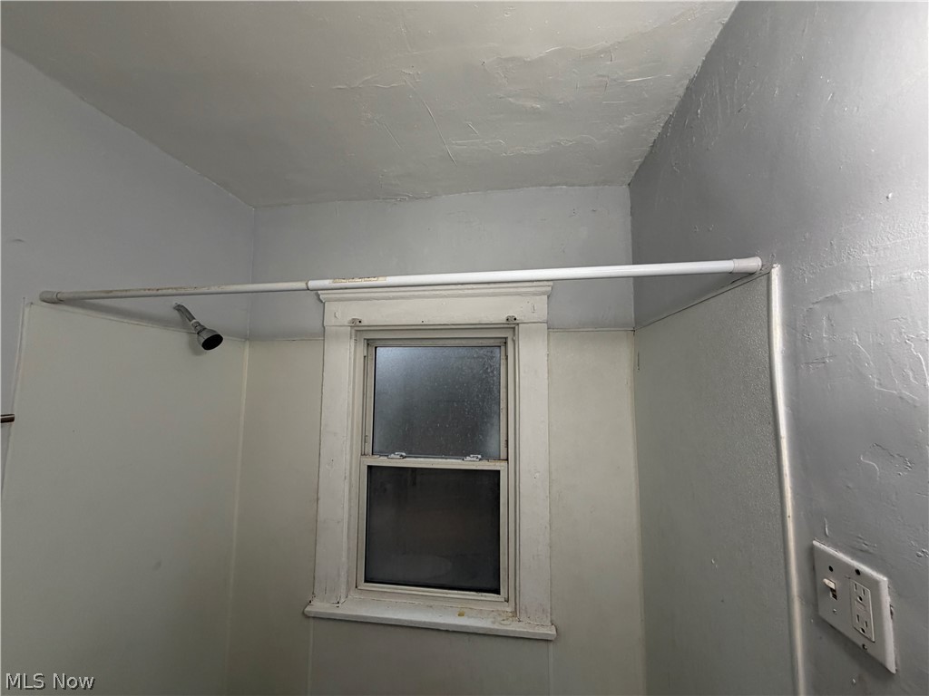 John W Taylor Cos Douglas Park - Residential Income