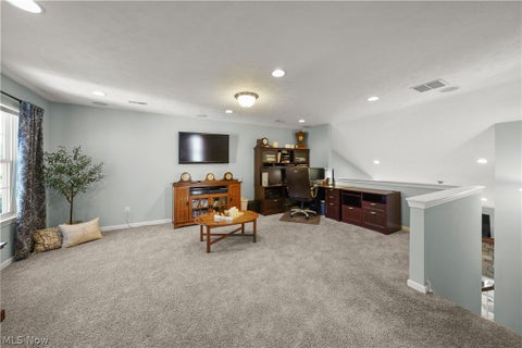 Tiny photo for 10424 Maryland Street, Aurora, OH 44202 (MLS # 5254589)