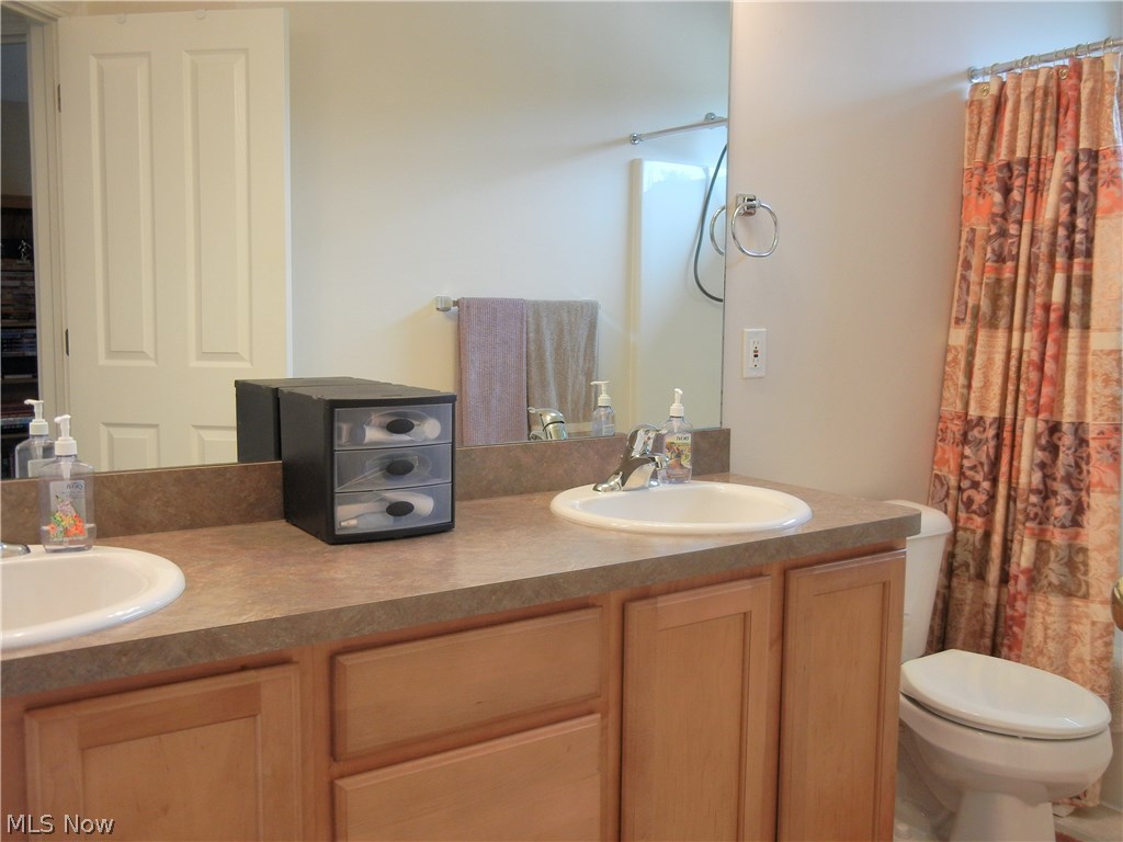 Ashley Oaks - Residential