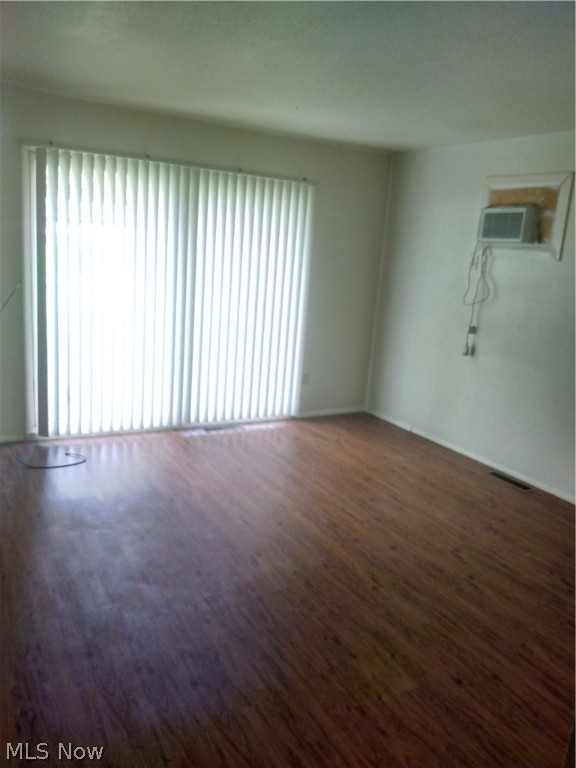 Colonial Heights - Residential Income